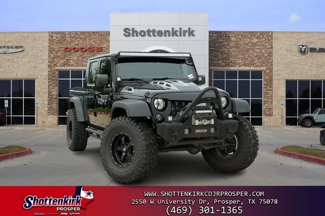 Used 2018 Jeep Wrangler Unlimited Rubicon w/ Connectivity Group AWD/4WD image 1