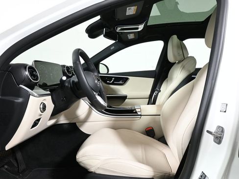 Certified 2025 Mercedes-Benz C 300 4MATIC Sedan image 3