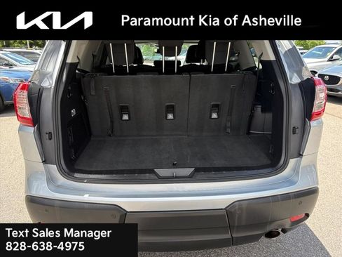Used 2022 Subaru Ascent Limited AWD/4WD image 29