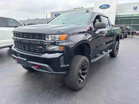Used 2021 Chevrolet Silverado 1500 Custom Trail Boss AWD/4WD image 1
