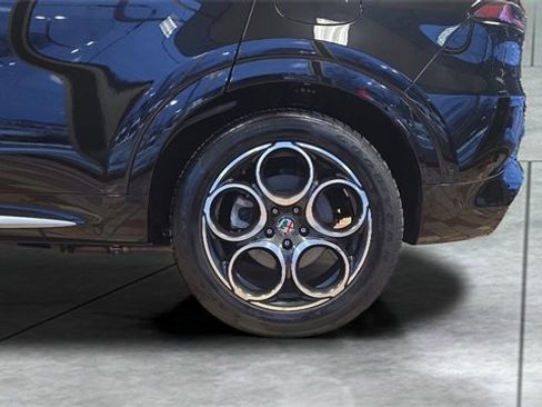 Used 2024 Alfa Romeo Tonale Ti w/ Active Assist Package image 31