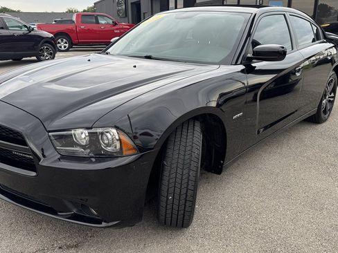 Used 2014 Dodge Charger R/T AWD/4WD image 4