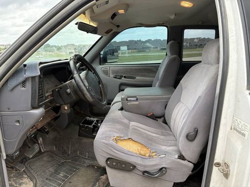 Used 1997 Dodge Ram 2500 Truck 2WD Club Cab image 6