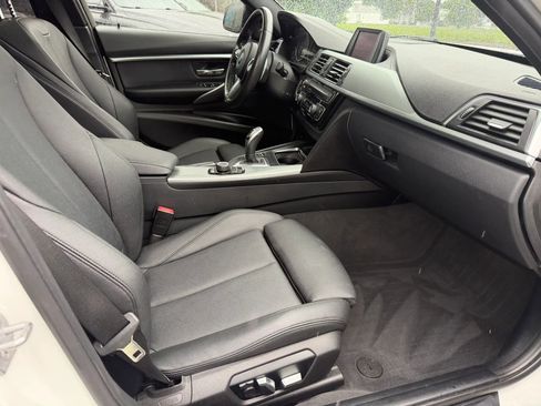 Used 2018 BMW 340i Sedan RWD image 18