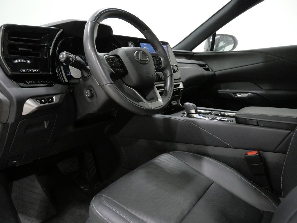 Used 2023 Lexus RX 350 Premium w/ Accessory Package AWD/4WD image 12