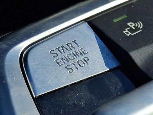 New 2026 BMW X1 xDrive28i w/ Technology Package image 16