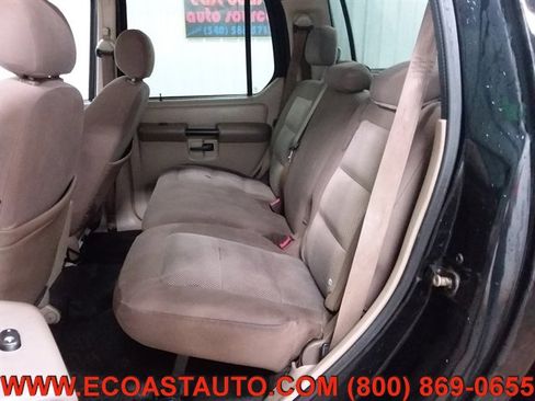 Used 2004 Ford Explorer Sport Trac Adrenalin image 13