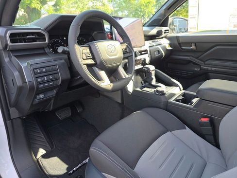 New 2026 Toyota Tacoma TRD Off-Road AWD/4WD image 25