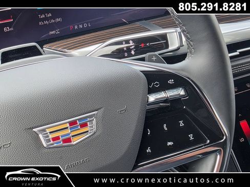 Used 2026 Cadillac Escalade Luxury AWD/4WD image 43