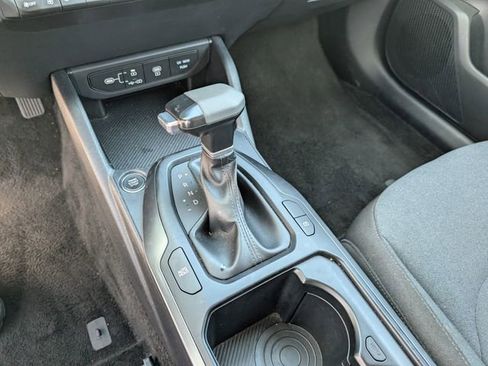 Used 2025 Kia K4 FWD image 4