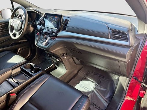 Used 2024 Honda Odyssey Sport image 31