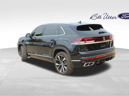 Used 2024 Volkswagen Atlas Cross Sport SEL Premium R-Line AWD/4WD image 7
