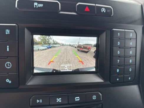 Used 2020 Ford F150 XL w/ Trailer Tow Package image 22