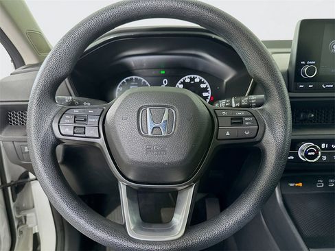 Certified 2025 Honda CR-V EX image 18