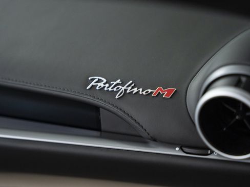 Used 2023 Ferrari Portofino M RWD image 38