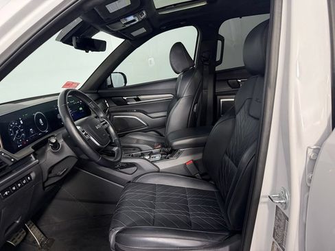 Used 2024 Kia Telluride SX Prestige X-Pro AWD/4WD image 23