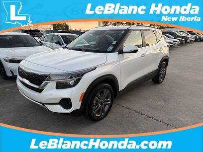 Used 2023 Kia Seltos S w/ Navigation Package