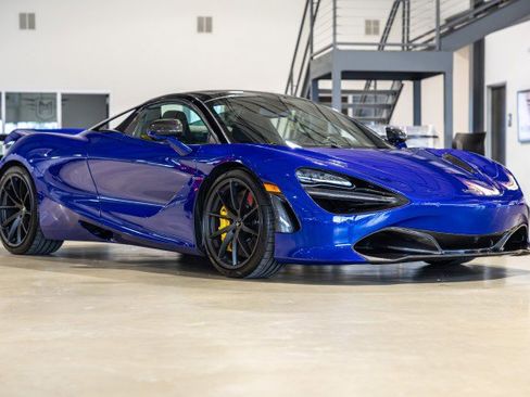 Used 2021 McLaren 720S Performance RWD image 46