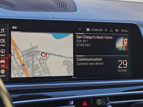 Used 2021 BMW X5 xDrive40i w/ M Sport Package image 11