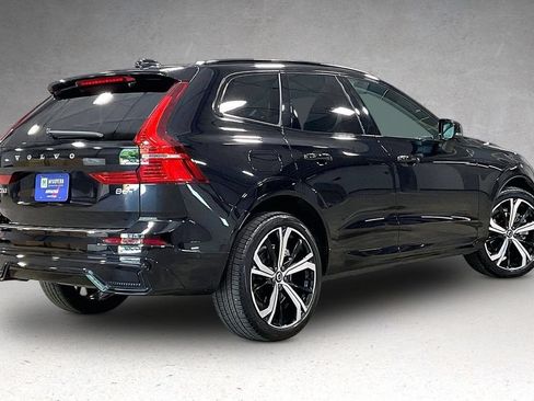 Certified 2023 Volvo XC60 B6 Ultimate w/ Protection Package Premier AWD/4WD image 6