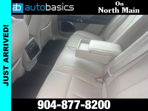 Used 2017 Lincoln Continental Select FWD image 16