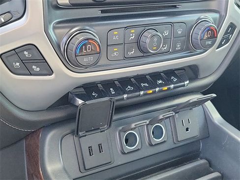 Used 2018 GMC Sierra 1500 SLT image 27