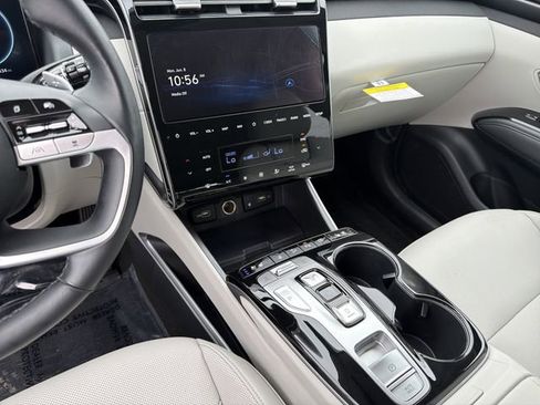 Used 2023 Hyundai Tucson Limited AWD/4WD image 28
