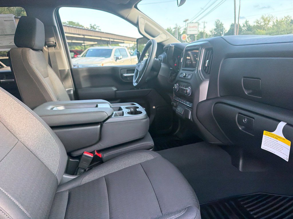New 2026 Chevrolet Silverado 2500 Custom w/ Custom Value Package AWD/4WD image 21