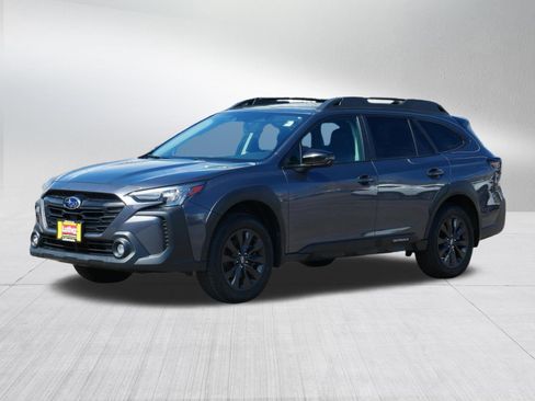 Certified 2025 Subaru Outback Onyx Edition AWD/4WD image 3