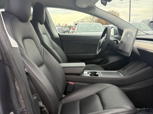 Used 2021 Tesla Model 3 Long Range image 15