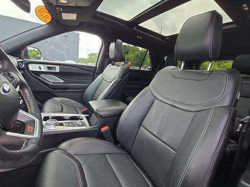 Used 2020 Ford Explorer ST w/ Premium Technology Package AWD/4WD image 11