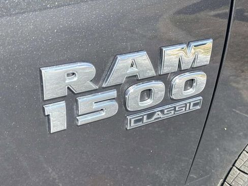 Used 2024 RAM 1500 Classic SLT image 9