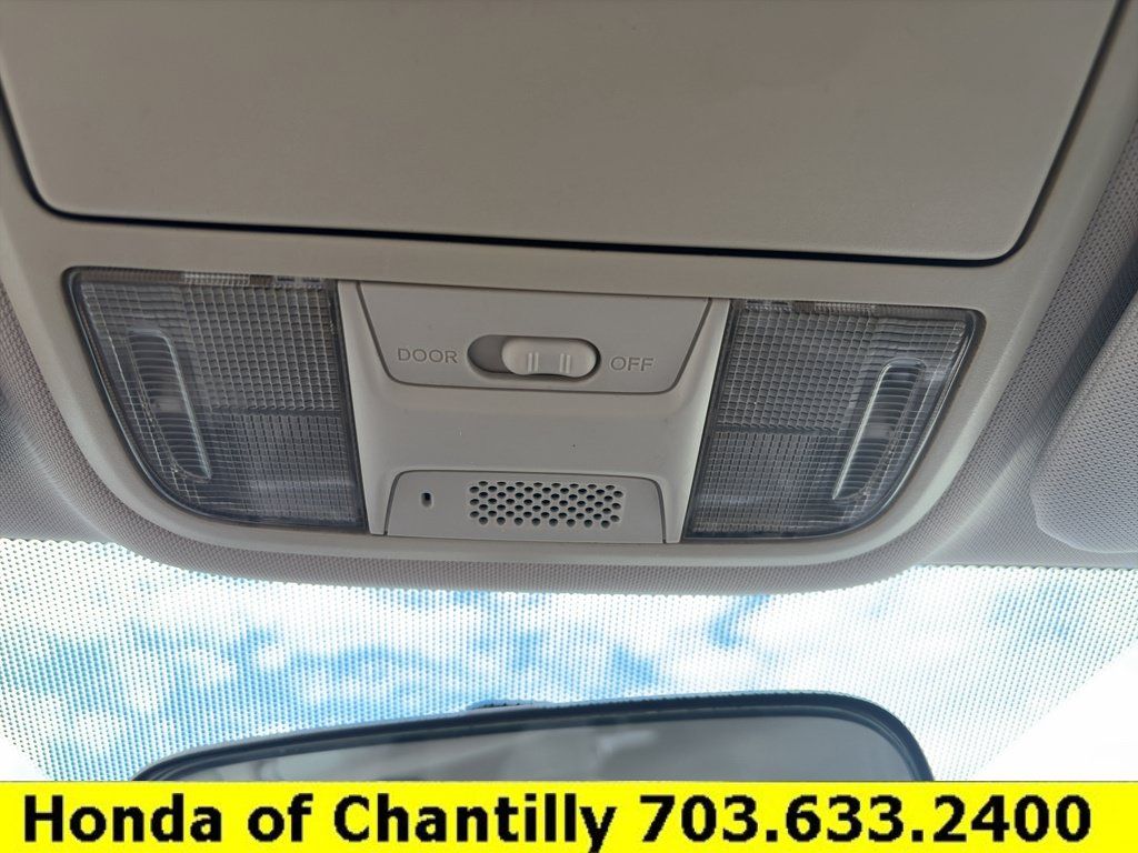 Used 2015 Honda CR-V LX image 15