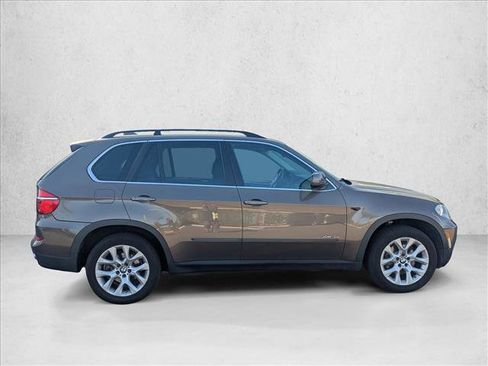 Used 2013 BMW X5 xDrive35i image 3