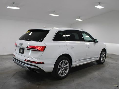 Used 2025 Audi Q7 3.0T Premium Plus AWD/4WD image 9