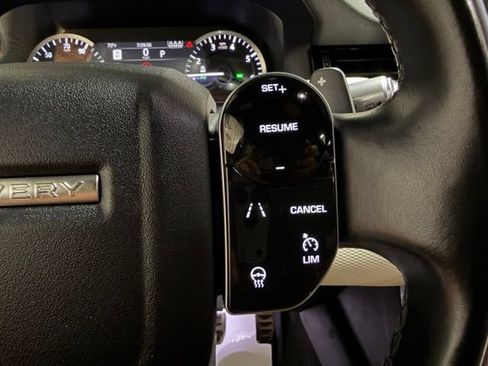 Used 2020 Land Rover Discovery Sport S R-Dynamic AWD/4WD image 33