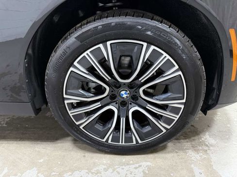 Used 2025 BMW X3 xDrive30i w/ Premium Package image 6