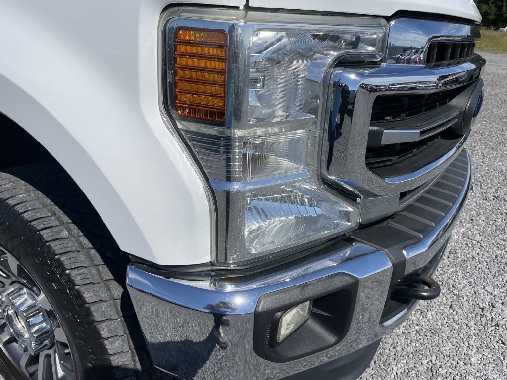 Used 2020 Ford F250 Lariat w/ Lariat Value Package AWD/4WD image 34