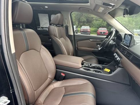 Used 2023 Honda Pilot Elite image 29