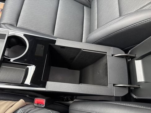 New 2026 Chevrolet Equinox LT w/ Convenience Package II image 26