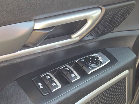 Used 2022 Kia Telluride LX image 19