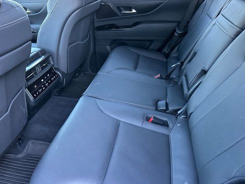 Certified 2024 Lexus LX 600 4WD w/ Interior Upgrade Package image 24