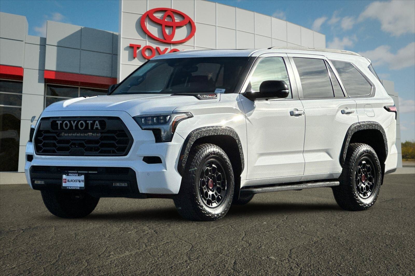 Used 2024 Toyota Sequoia TRD Pro AWD/4WD image 7