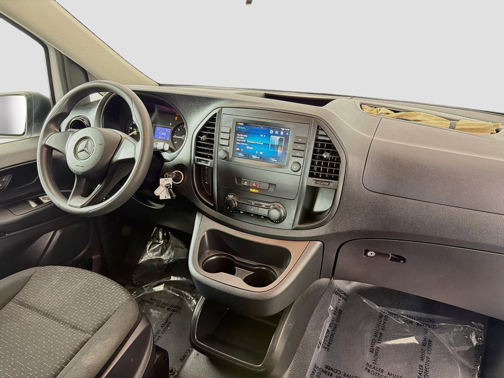 Used 2022 Mercedes-Benz Metris image 16