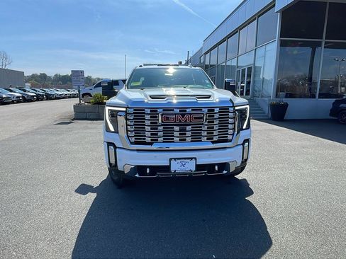 New 2026 GMC Sierra 2500 Denali image 2