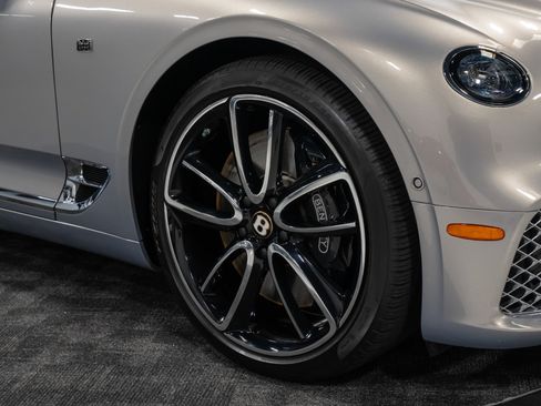 Used 2020 Bentley Continental GT V8 First Edition AWD/4WD image 32