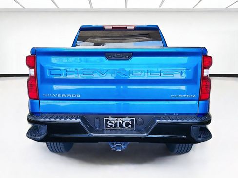 Used 2023 Chevrolet Silverado 1500 Custom RWD image 4