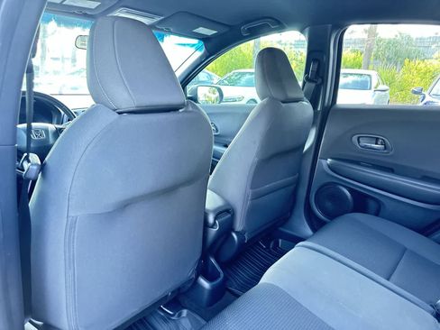 Used 2022 Honda HR-V Sport image 14