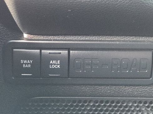 Used 2013 Jeep Wrangler Unlimited Rubicon w/ Max Tow Pkg image 6