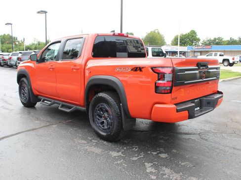 Used 2025 Nissan Frontier PRO-4X AWD/4WD image 7